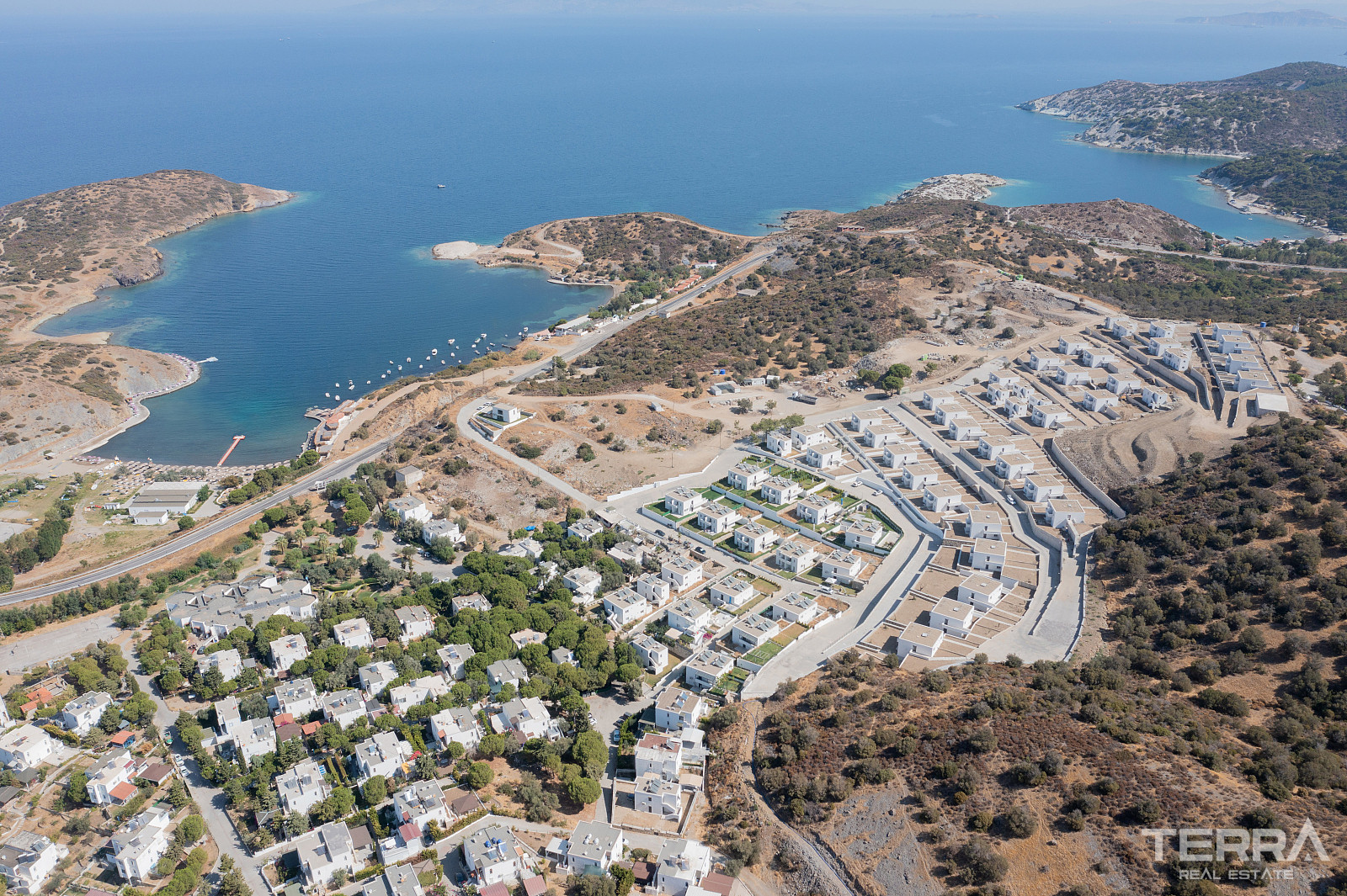 Lejligheder ved havet til salg i Foça, İzmir, Tyrkiet - 107202