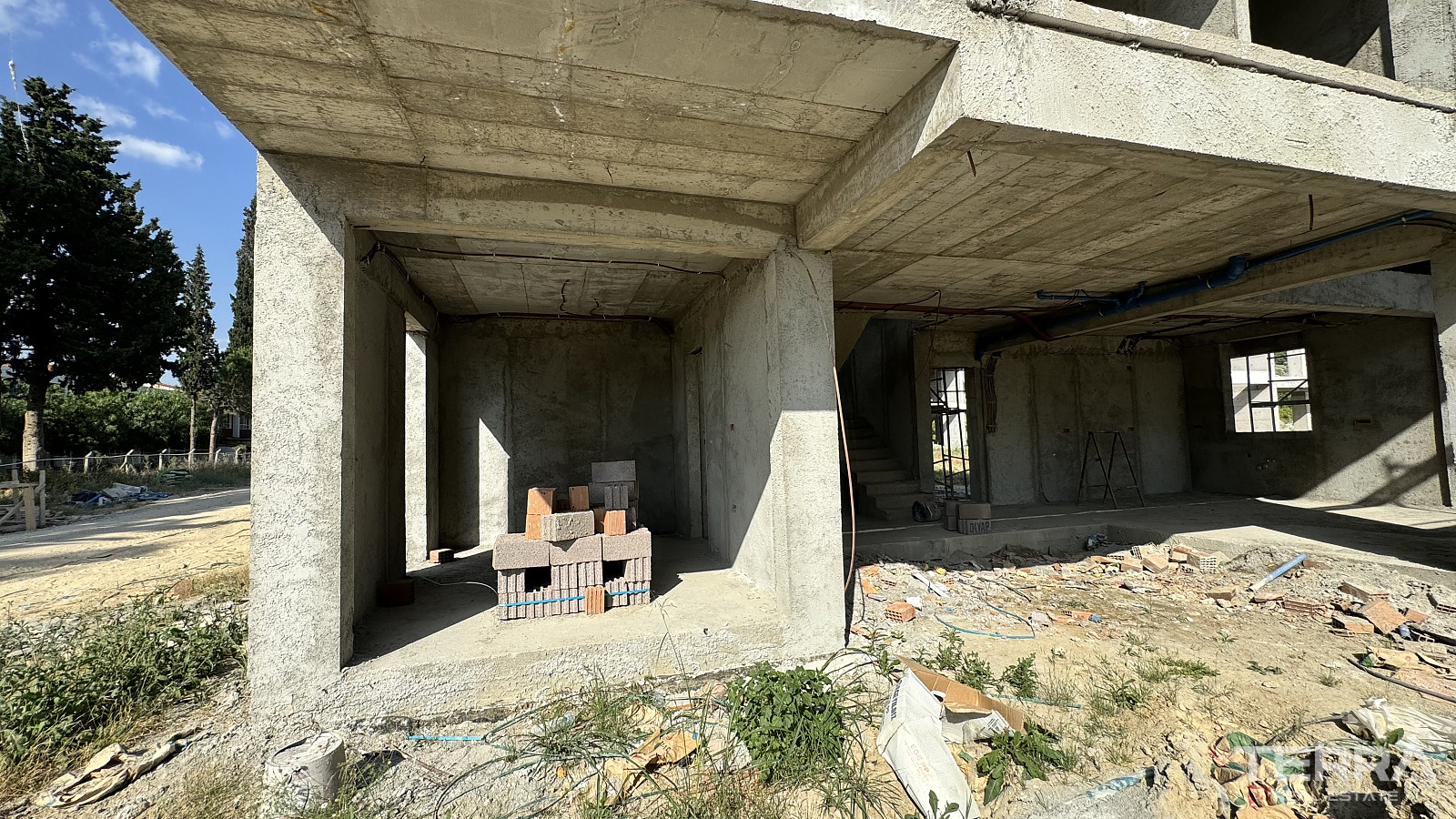 Kuşadası'nda Tüm Olanaklara Yürüme Mesafesinde Müstakil Villalar - 107315