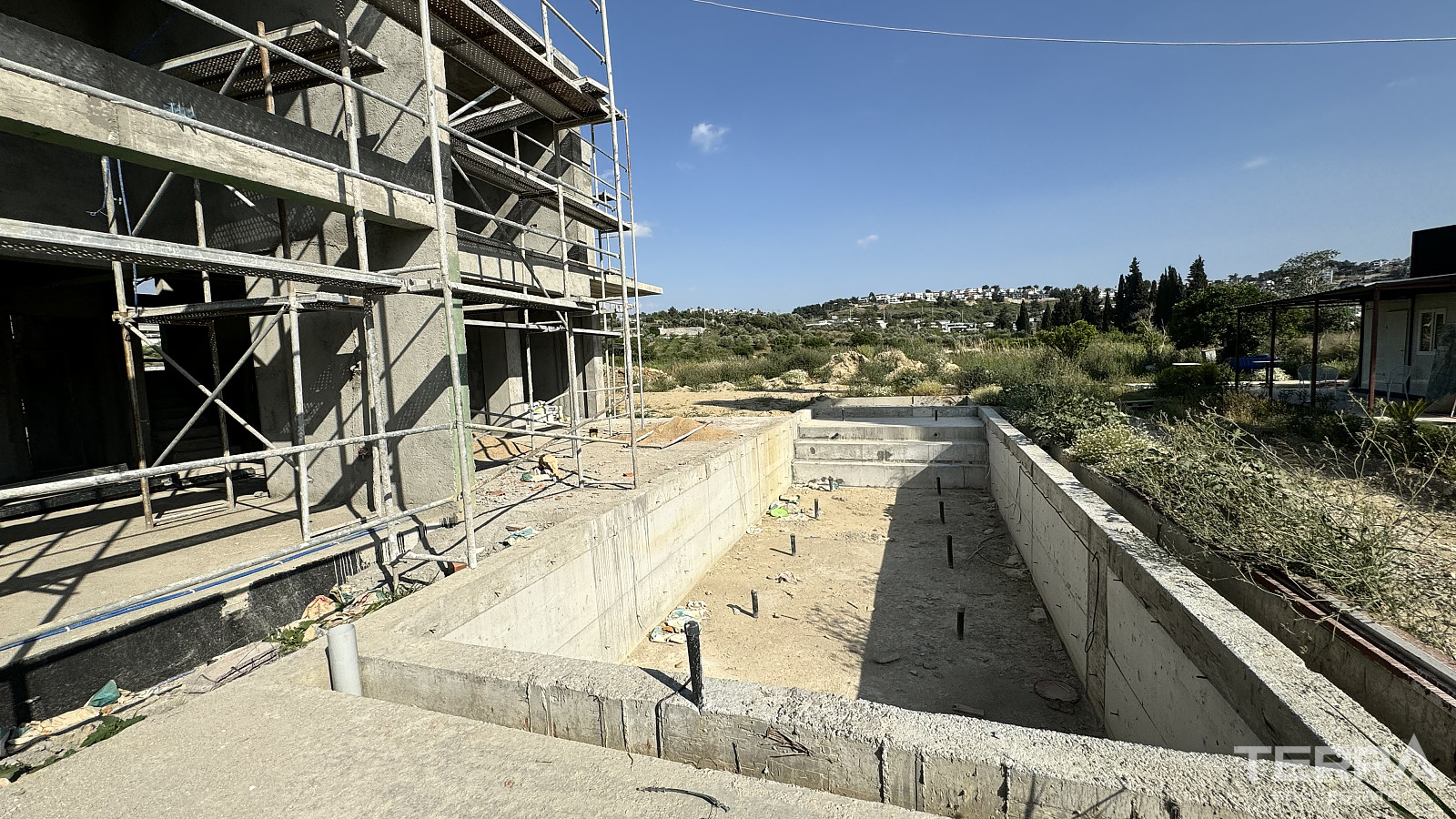 Kuşadası'nda Tüm Olanaklara Yürüme Mesafesinde Müstakil Villalar - 107325