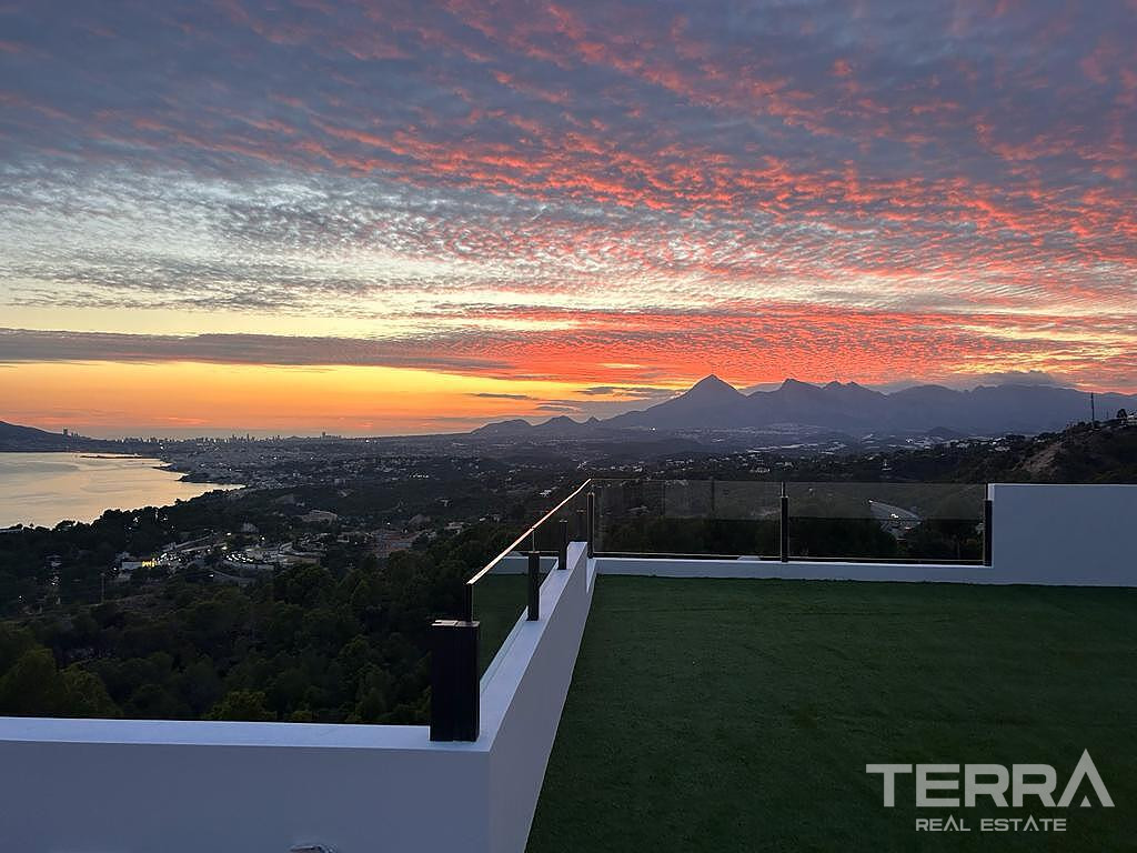 Alicante, Altea'da Deniz Manzaralı Anahtar Teslim Müstakil Villa - 107521