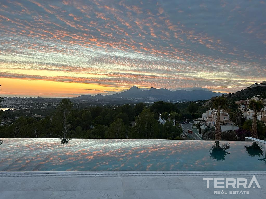 Alicante, Altea'da Deniz Manzaralı Anahtar Teslim Müstakil Villa - 107527