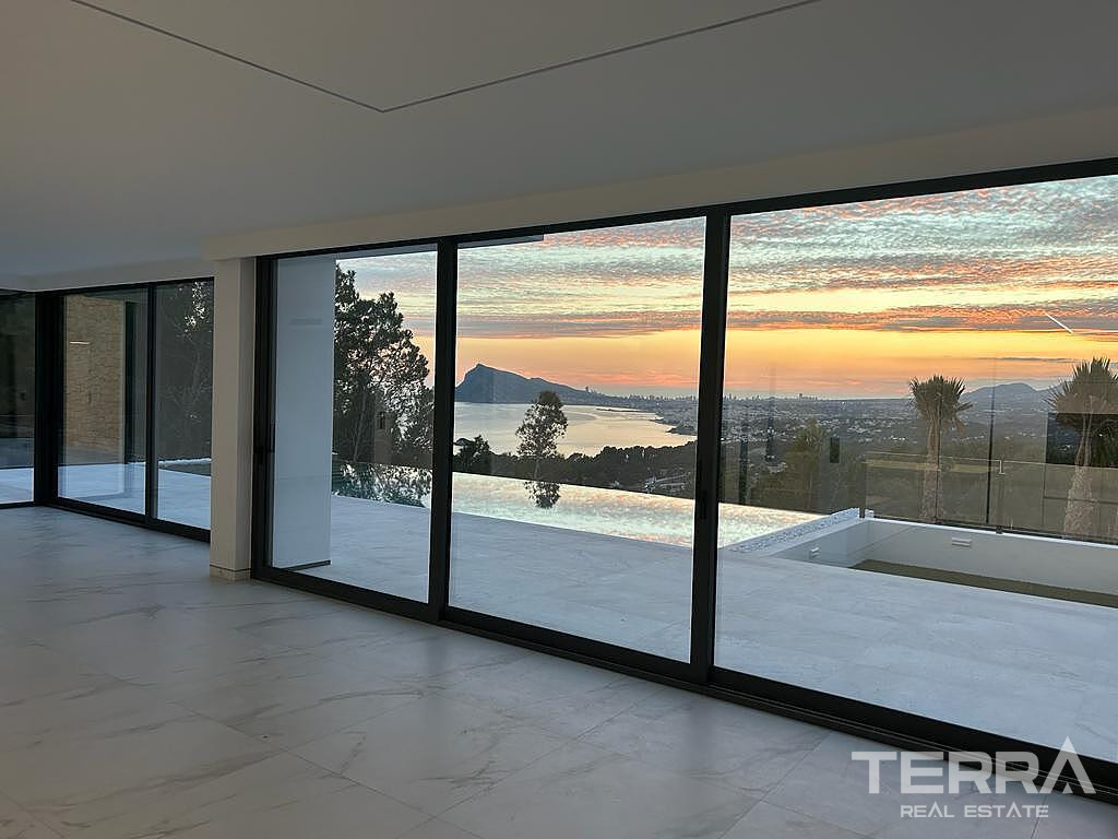 Alicante, Altea'da Deniz Manzaralı Anahtar Teslim Müstakil Villa - 107531