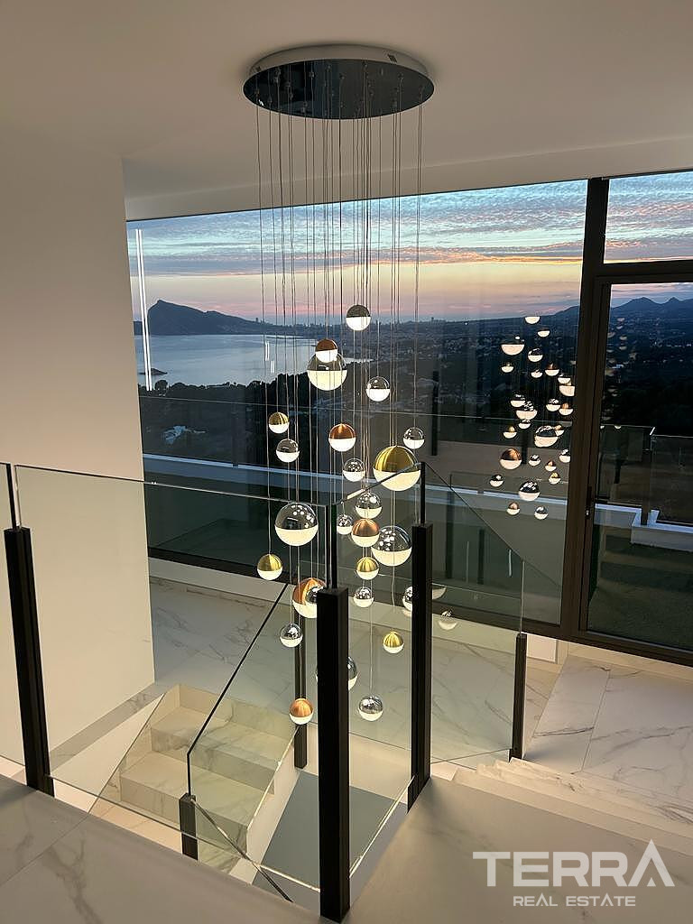 Alicante, Altea'da Deniz Manzaralı Anahtar Teslim Müstakil Villa - 107540