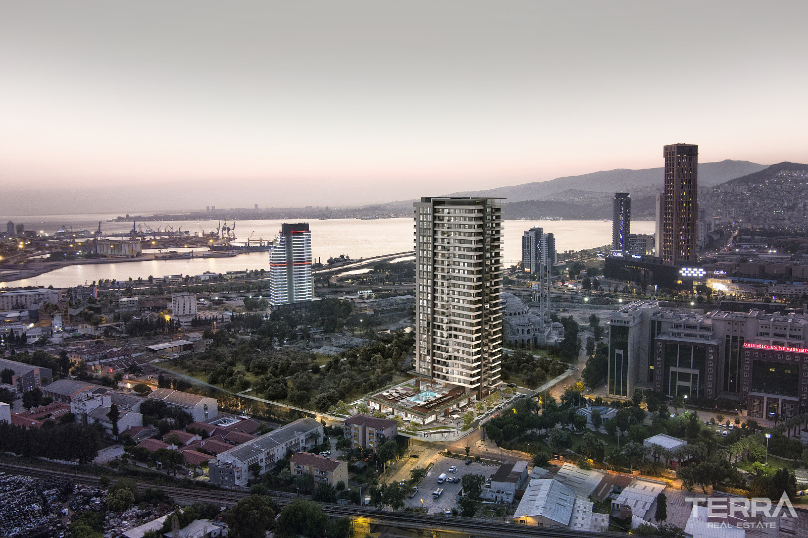 Sea View Apartments for Sale in Konak, İzmir, Turkey - 107815