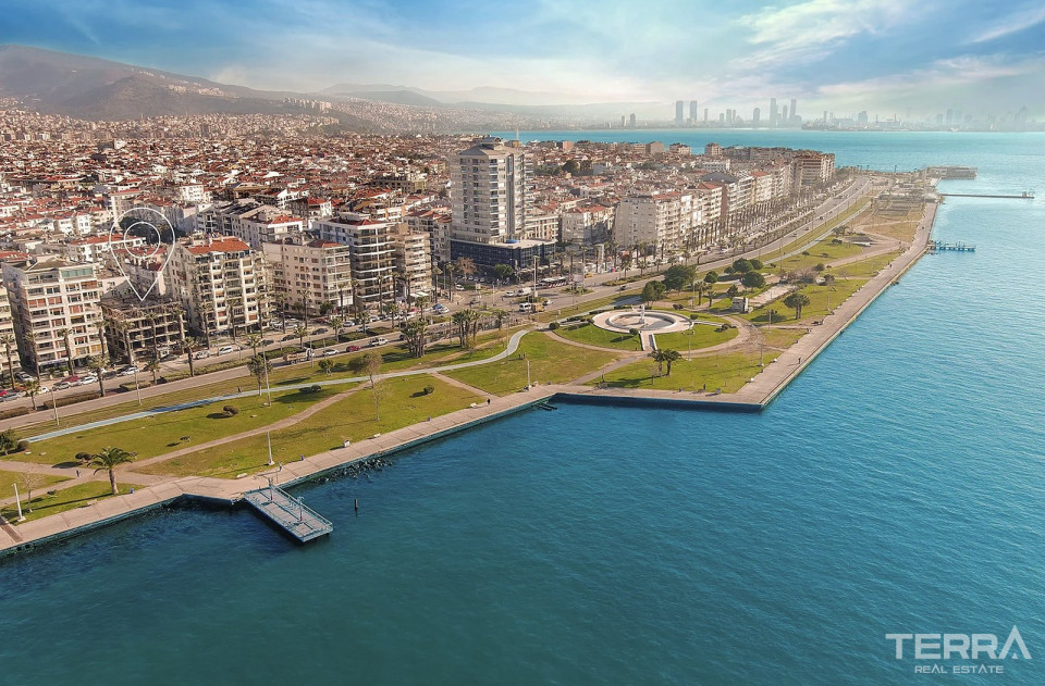 Seafront Apartments for Sale in Karşıyaka, İzmir, Turkey
