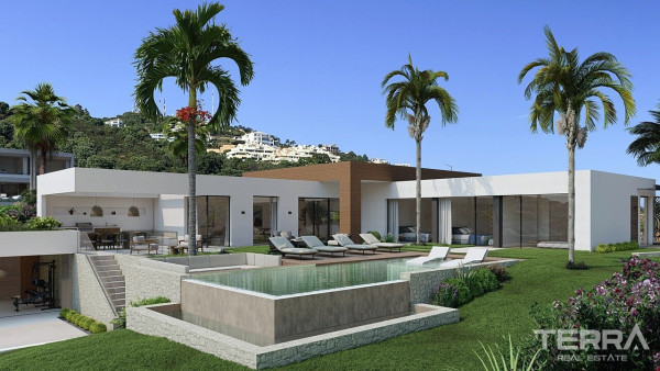 Eksklusiv villa med havudsigt til salg i Marbella, Spain