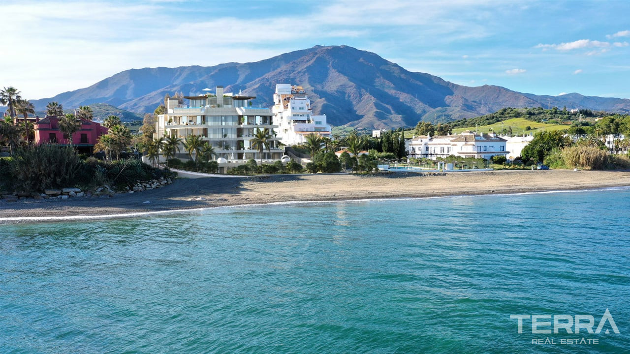 Estepona, Costa del Sol'da Denize Sıfır Satılık Modern Daireler - 108144
