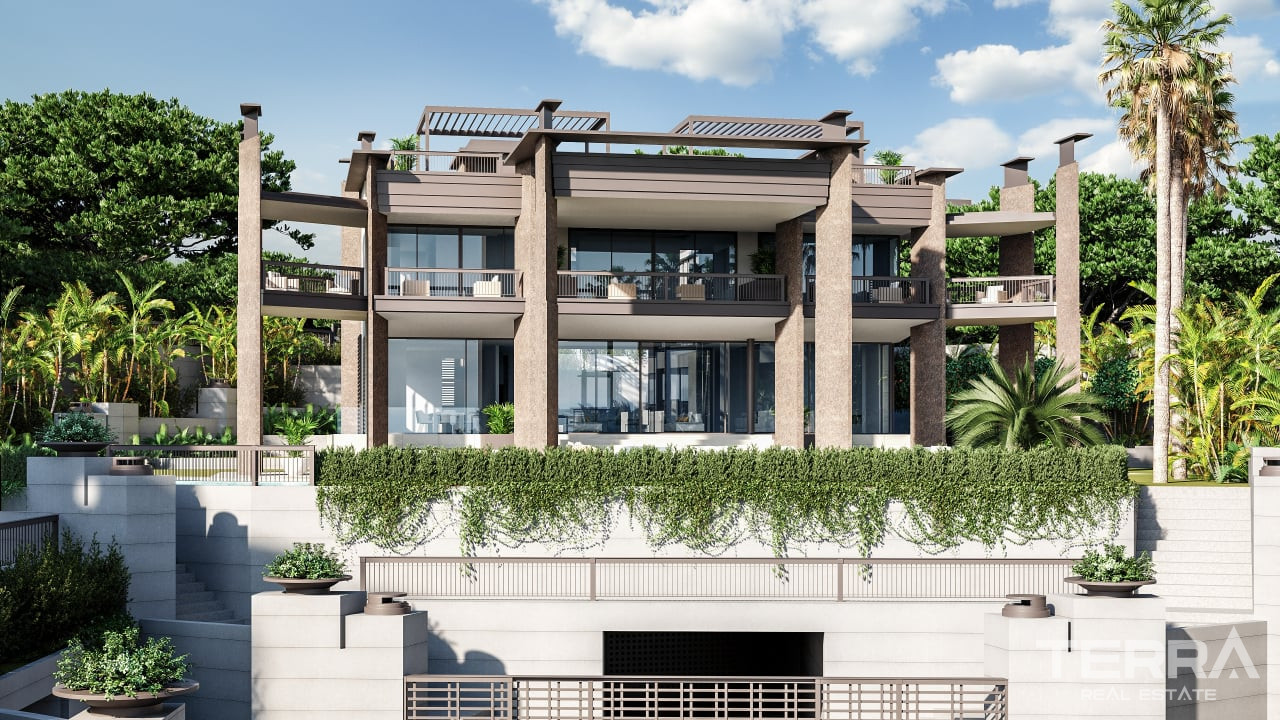 Villas with Private Pools for Sale in Marbella, Costa del Sol, Spain - 108173