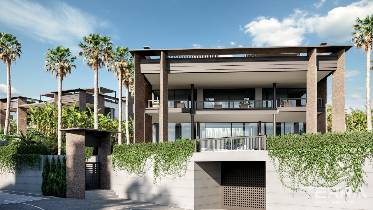 Villas with Private Pools for Sale in Marbella, Costa del Sol, Spain - 108179