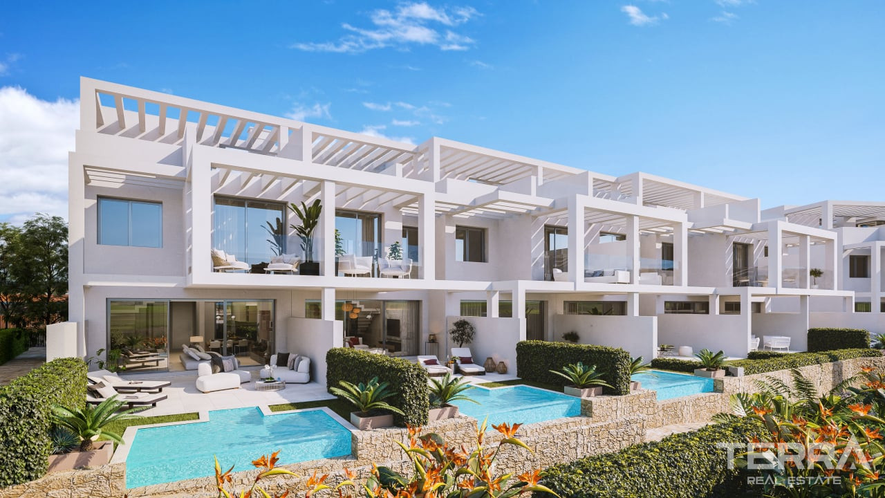 Costa del Sol, Manilva, Malaga'da Deniz Manzaralı Ferah Villalar - 108227