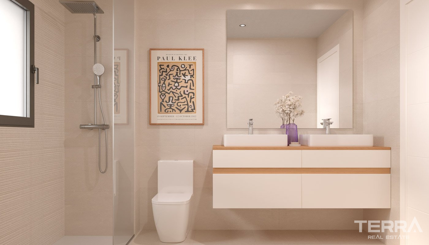 Apartments for Sale in El Pinillo, Torremolinos, Málaga, Spain - 108300