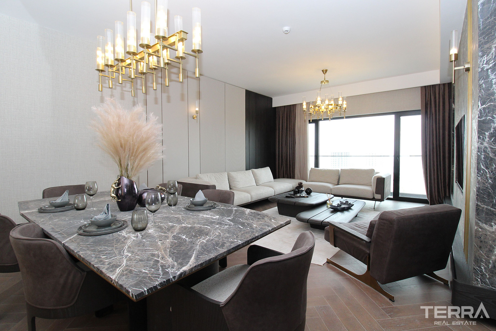 Apartments for Sale in Çankaya, Ankara, Turkey - 108750