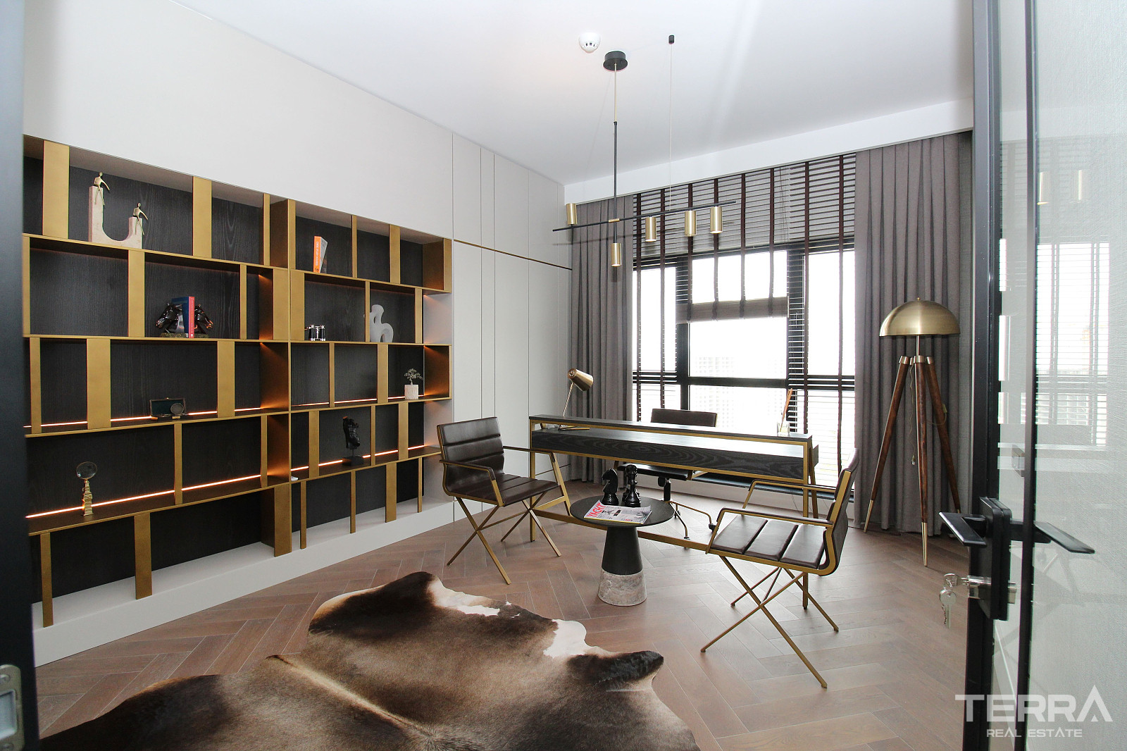 Apartments for Sale in Çankaya, Ankara, Turkey - 108763