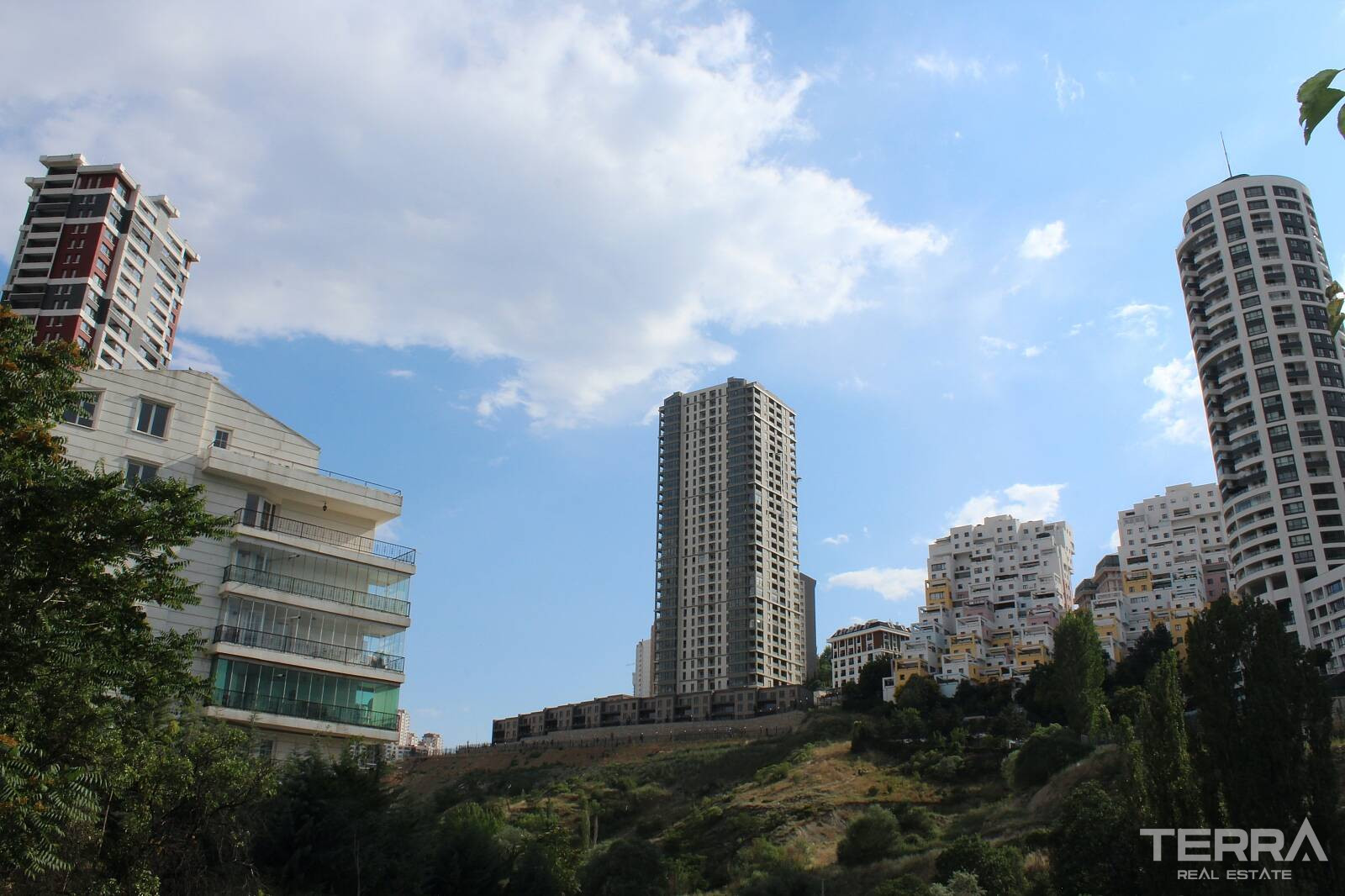 Ankara, Çankaya'da Anahtar Teslim Satılık Merkezi Daireler - 108888