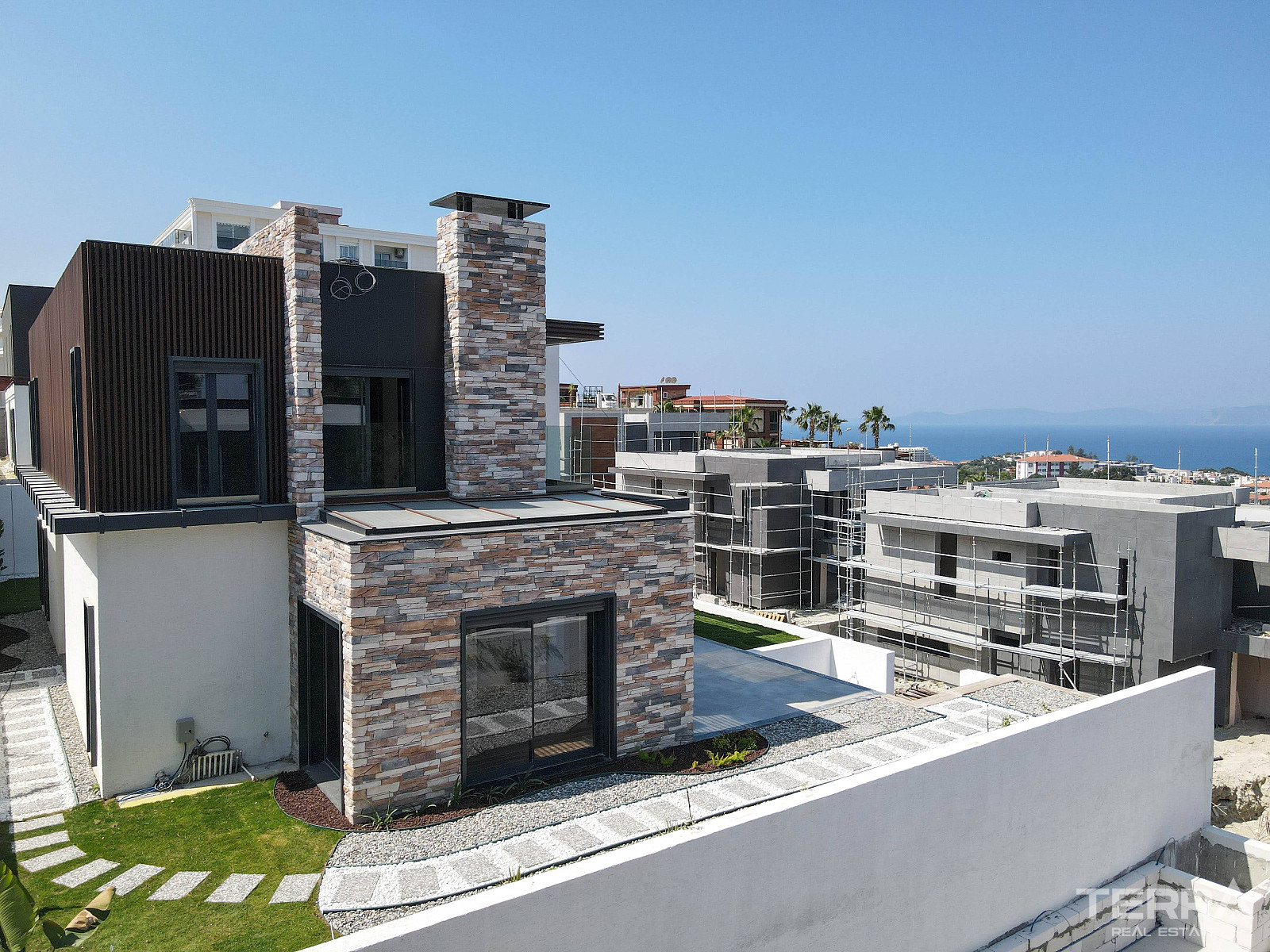 Sea View Villas for Sale in Kuşadası, Aydın, Turkey - 109067