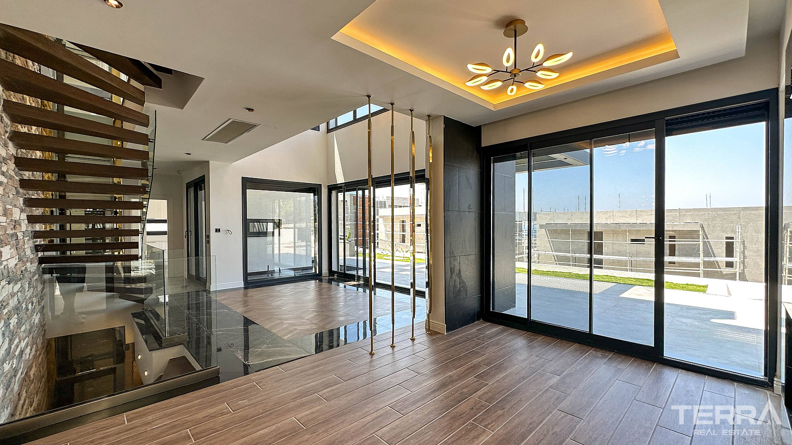 Sea View Villas for Sale in Kuşadası, Aydın, Turkey - 109089