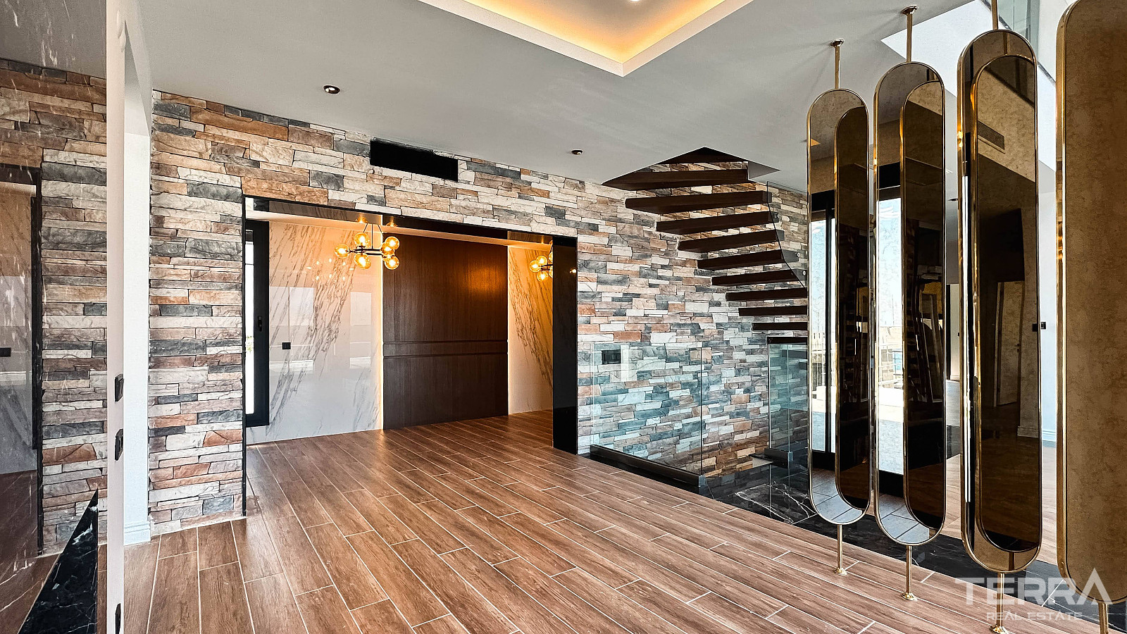 Sea View Villas for Sale in Kuşadası, Aydın, Turkey - 109093
