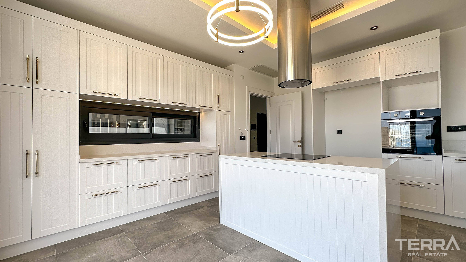 Sea View Villas for Sale in Kuşadası, Aydın, Turkey - 109102