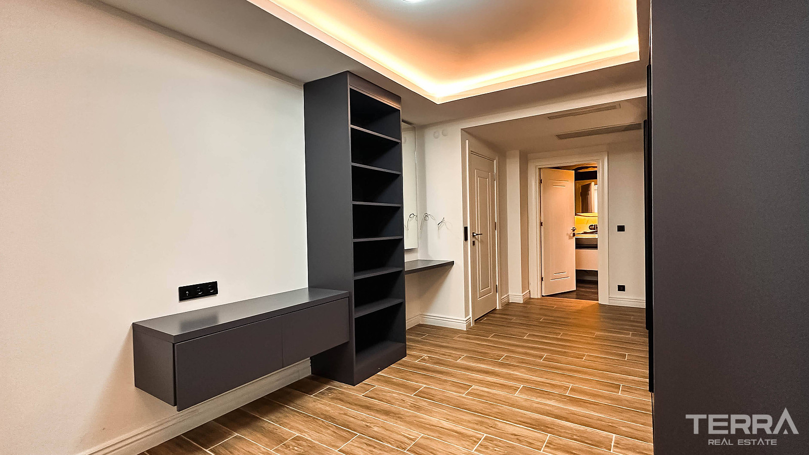 Sea View Villas for Sale in Kuşadası, Aydın, Turkey - 109145