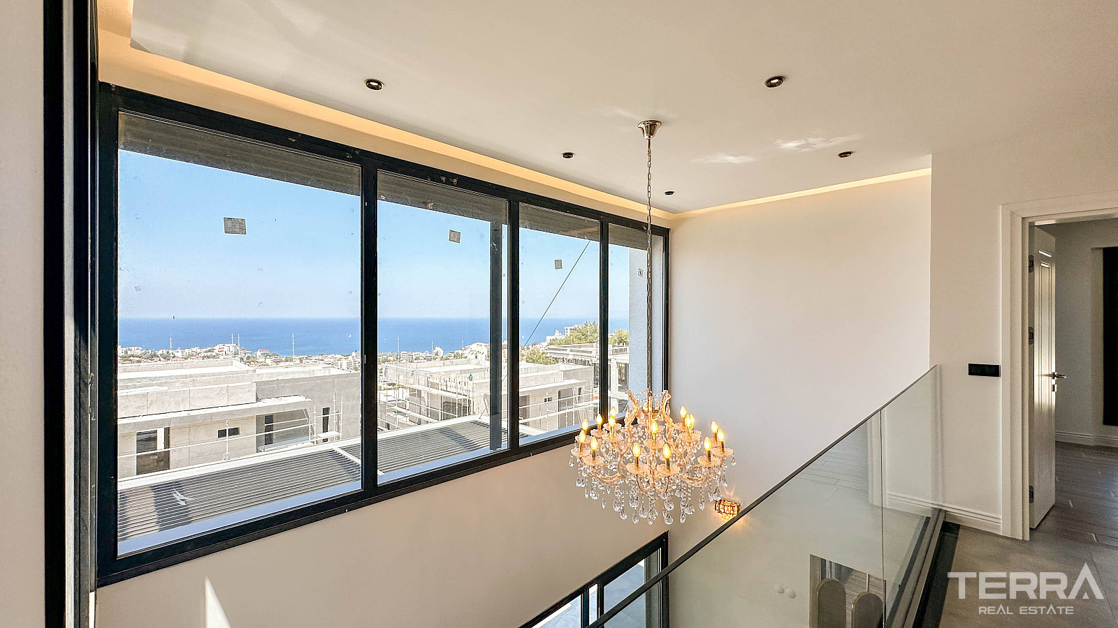 Sea View Villas for Sale in Kuşadası, Aydın, Turkey - 109154