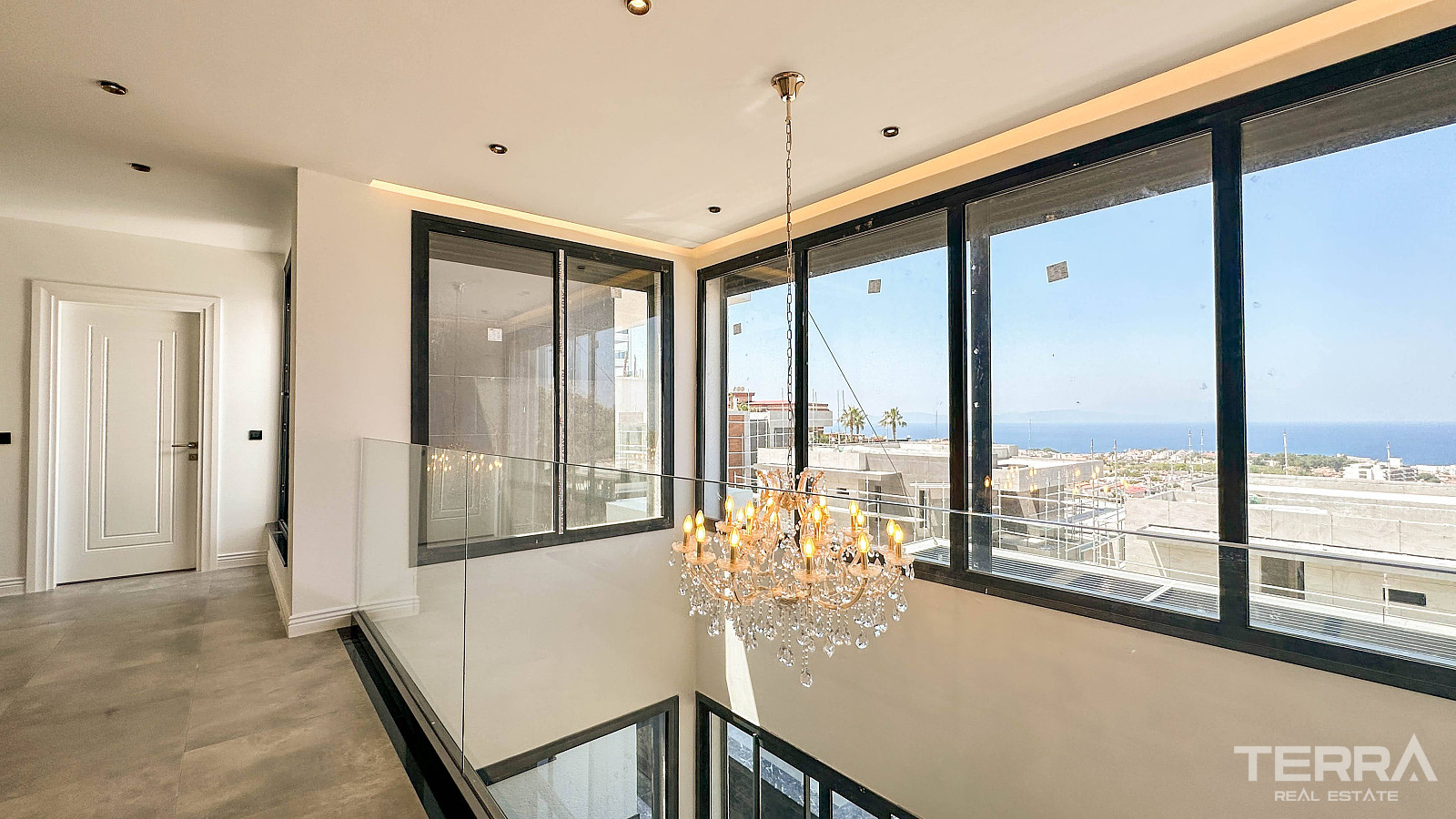 Sea View Villas for Sale in Kuşadası, Aydın, Turkey - 109155