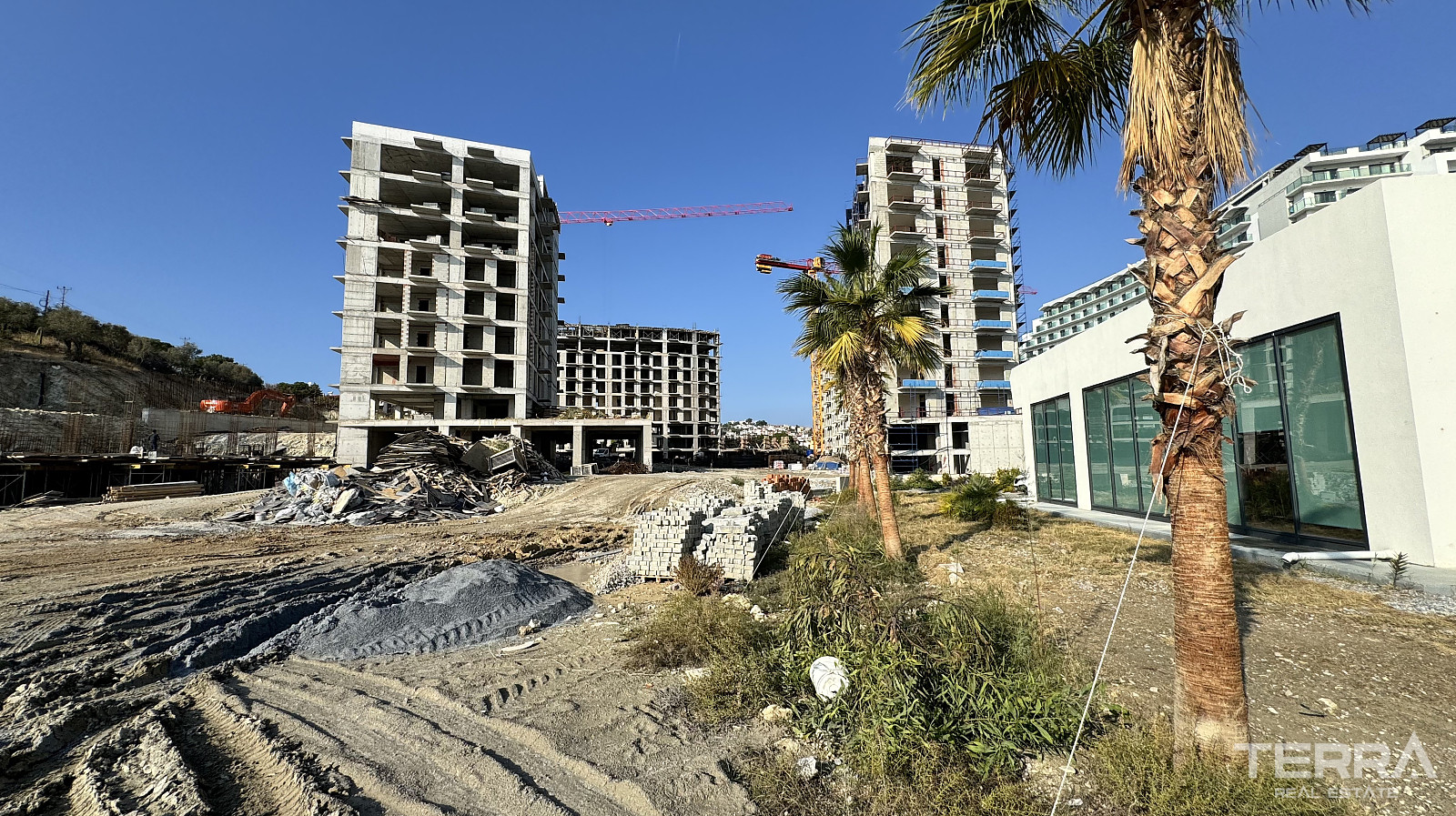 Beachfront Apartments for Sale in Kuşadası, Aydın, Turkey - 109251