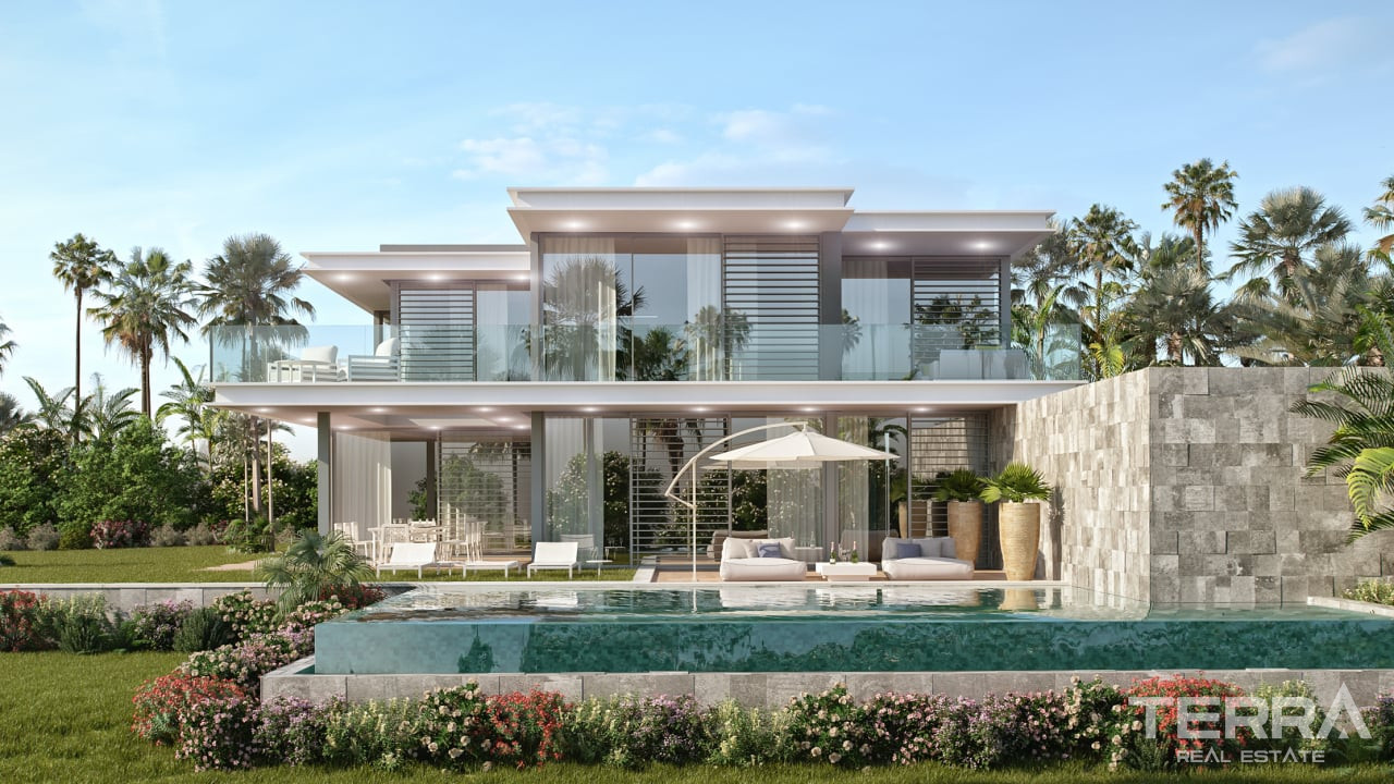 Villas with Private Pools for Sale in Marbella, Spain - 109308