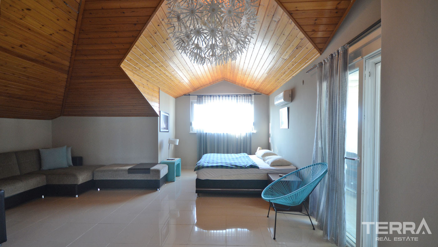 Apartment for Sale in Oba Crown Resort 1, Alanya, Turkey - 109604