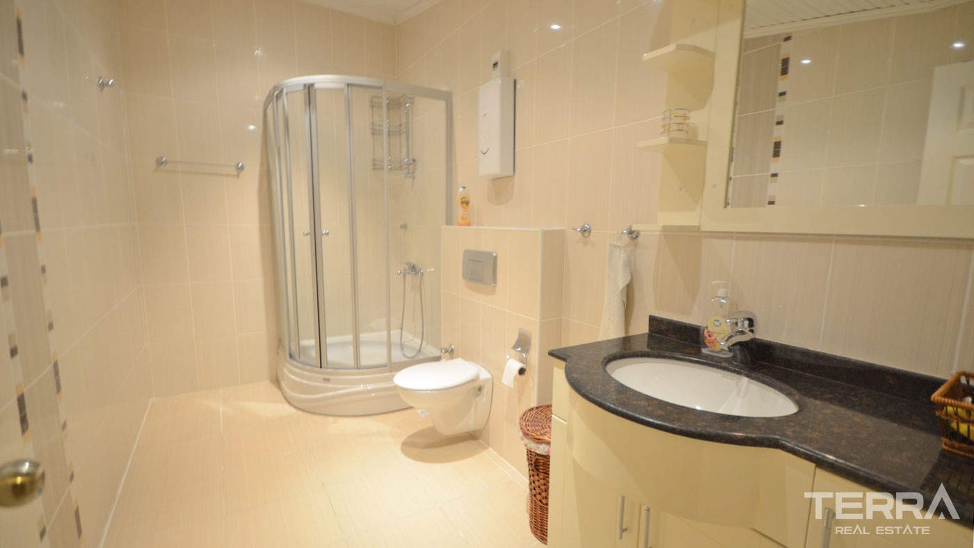 Apartment for Sale in Oba Crown Resort 1, Alanya, Turkey - 109609