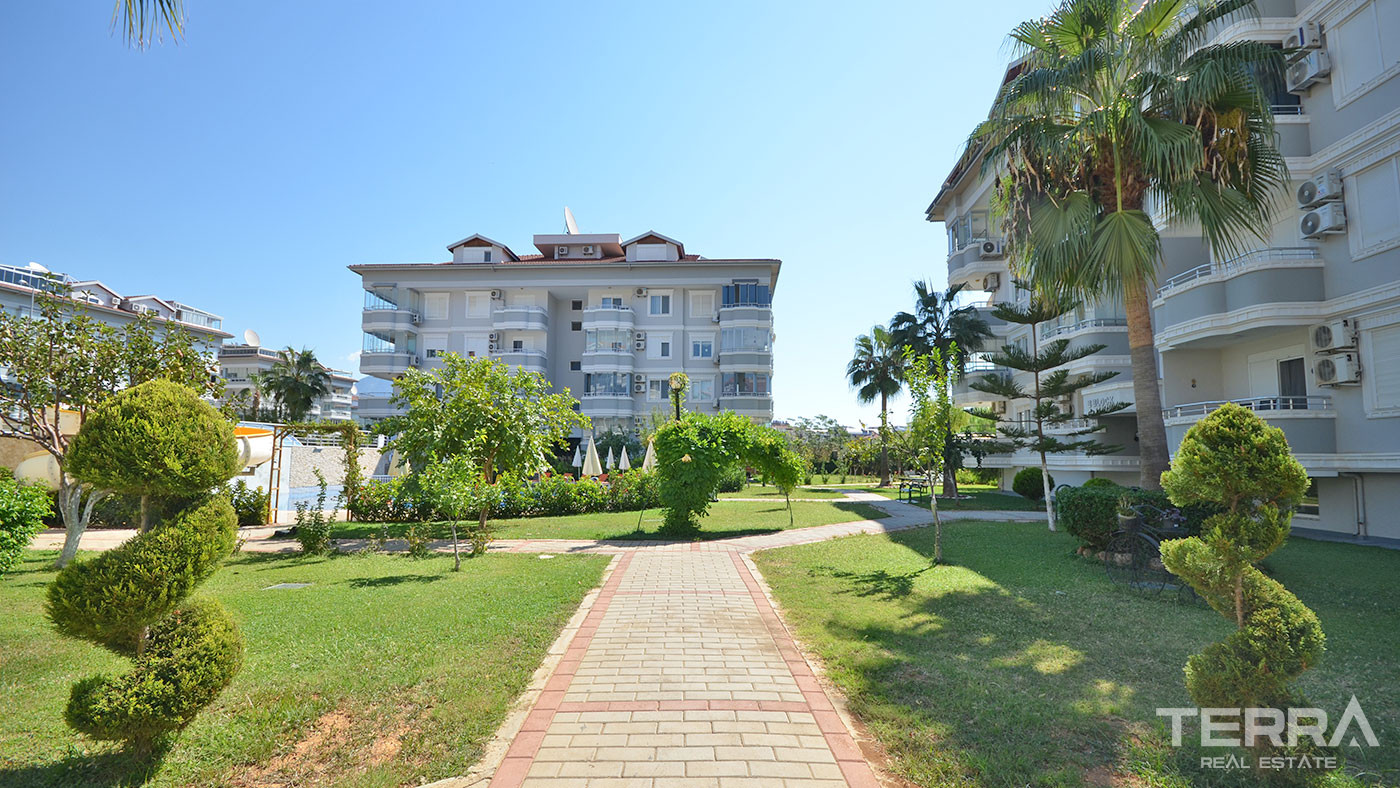 Apartment for Sale in Oba Crown Resort 3, Alanya, Turkey - 109629