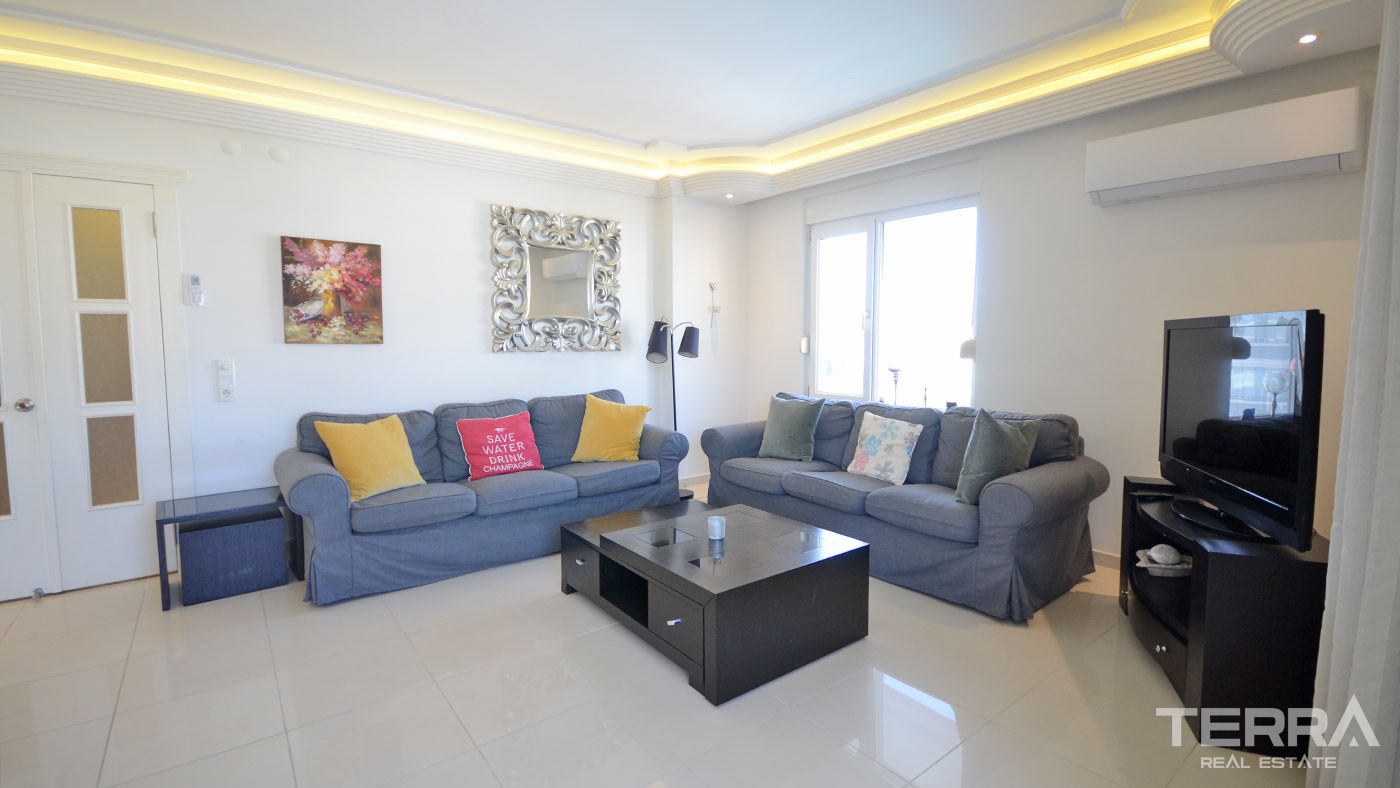 Apartment for Sale in Oba Crown Resort 3, Alanya, Turkey - 109636