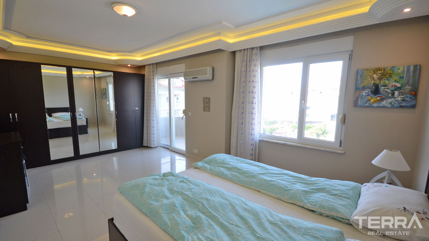 Apartment for Sale in Oba Crown Resort 3, Alanya, Turkey - 109643