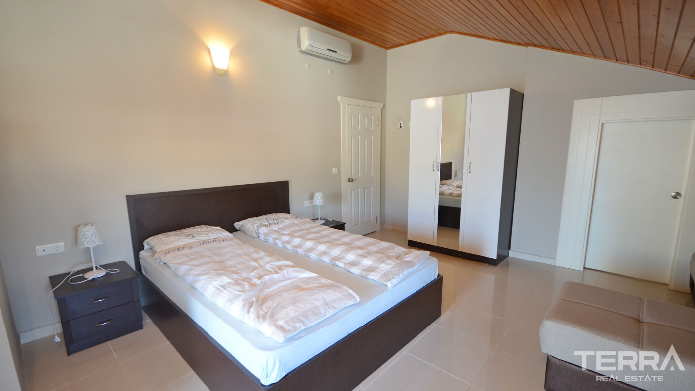 Apartment for Sale in Oba Crown Resort 3, Alanya, Turkey - 109652