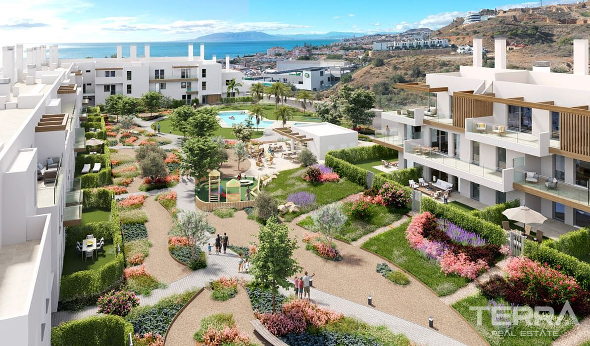 Malaga, Rincón de la Victoria'da Panoramik Deniz Manzaralı Daireler - 109749