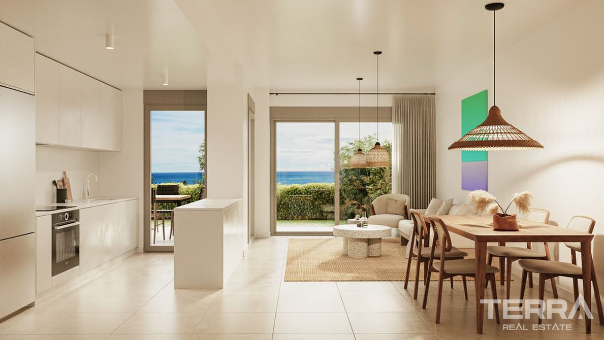 Malaga, Rincón de la Victoria'da Panoramik Deniz Manzaralı Daireler - 109755