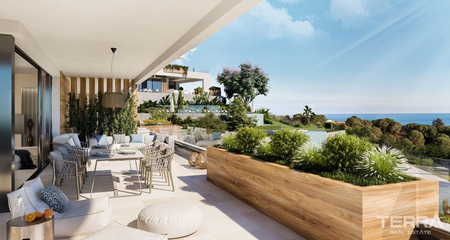 Malaga, Marbella'da Deniz Manzaralı Satılık Golf Daireleri - 109802