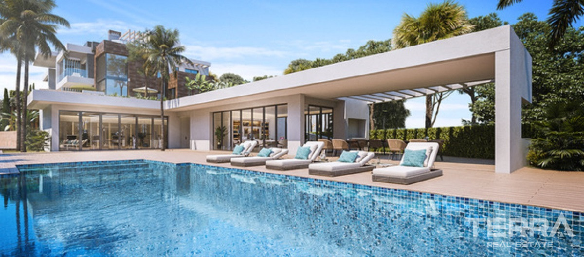 Sea View Villas for Sale in Marbella, Costa del Sol - 109858
