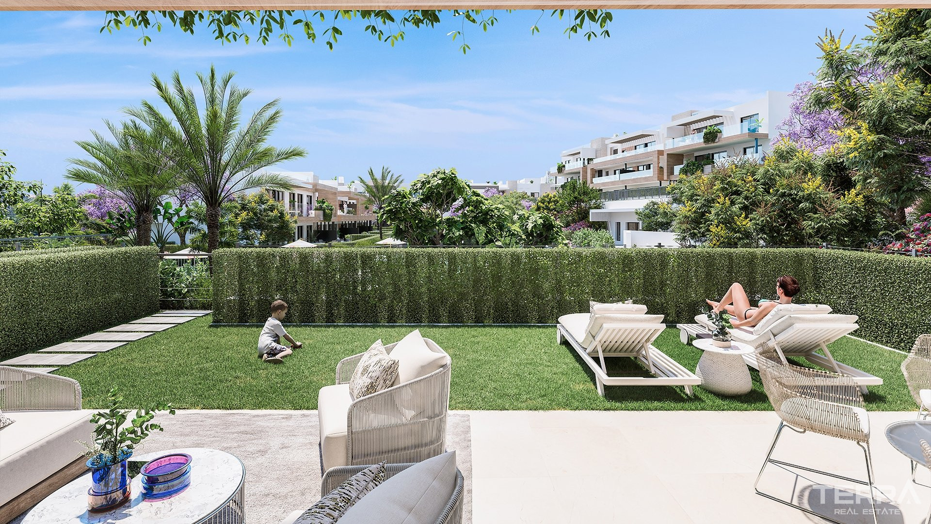 Estepona'da Golf Sahasına Yakın Konumda Hemen Teslim Daireler - 109954