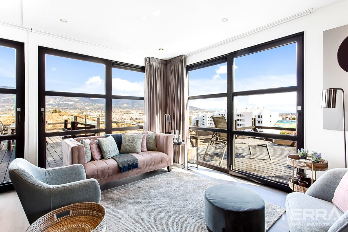 Key Ready Apartments for Sale in Mijas, Costa del Sol - 110040