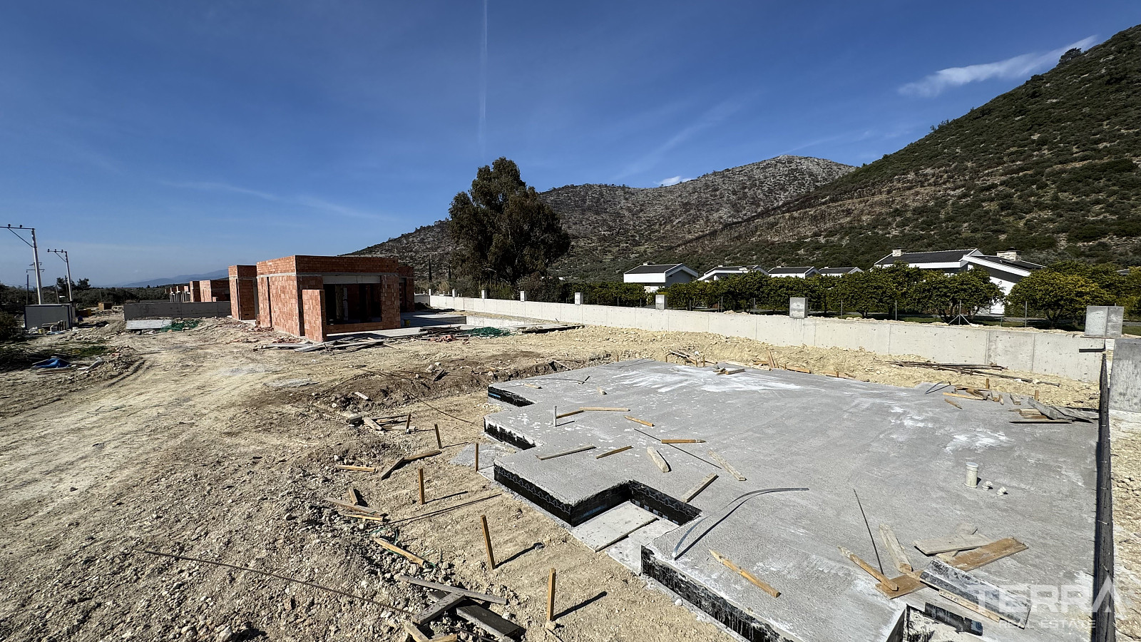 Detached House for Sale in Aydın, Kuşadası - 110221