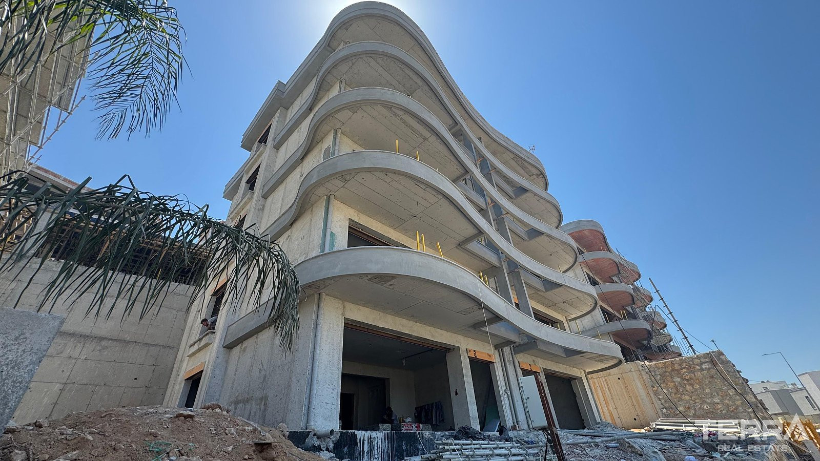 Sea View Apartments for Sale in Kuşadası, Aydın - 110364