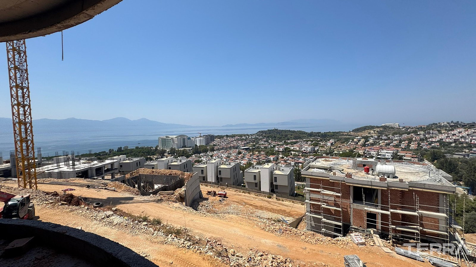 Sea View Apartments for Sale in Kuşadası, Aydın - 110365