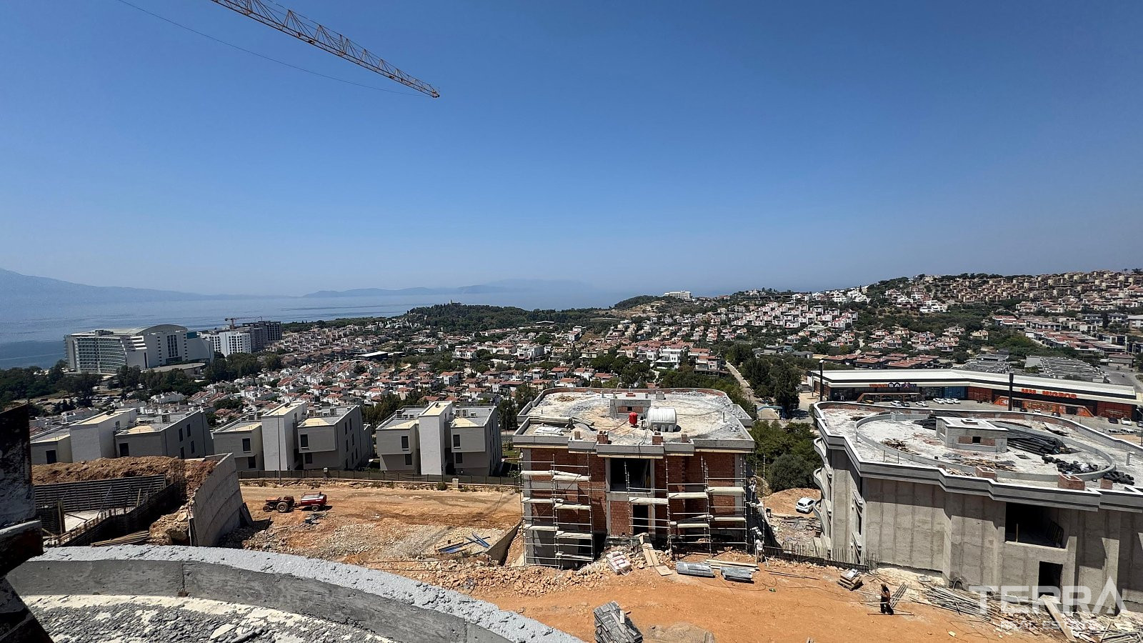 Sea View Apartments for Sale in Kuşadası, Aydın - 110368