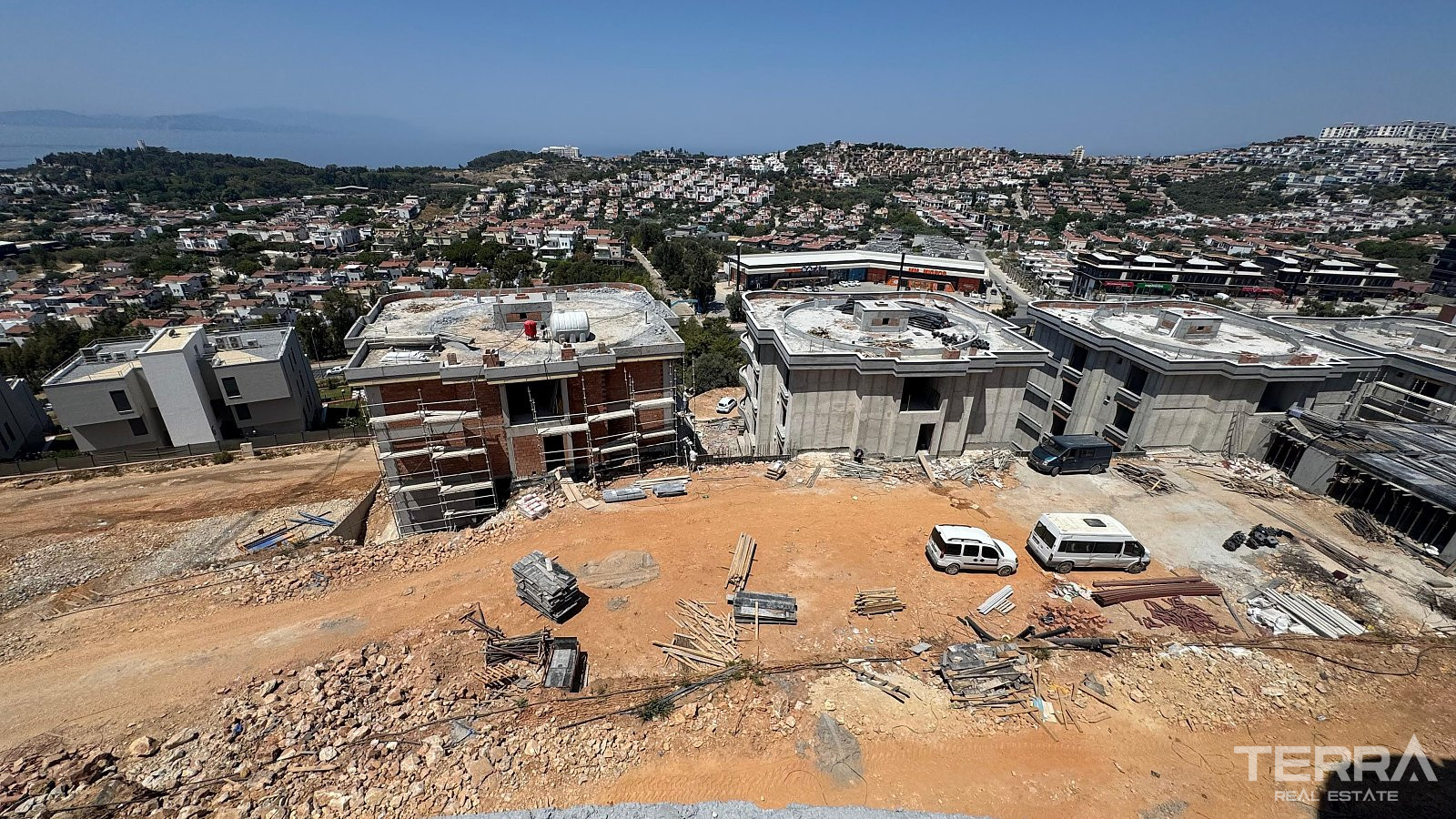 Sea View Apartments for Sale in Kuşadası, Aydın - 110372