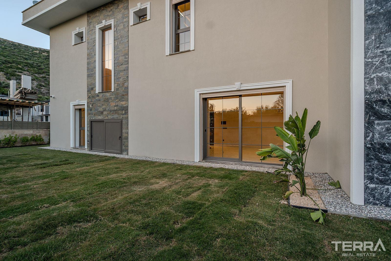 Villas for Sale with Private Pools and Terraces in Aydın, Kuşadası - 110443