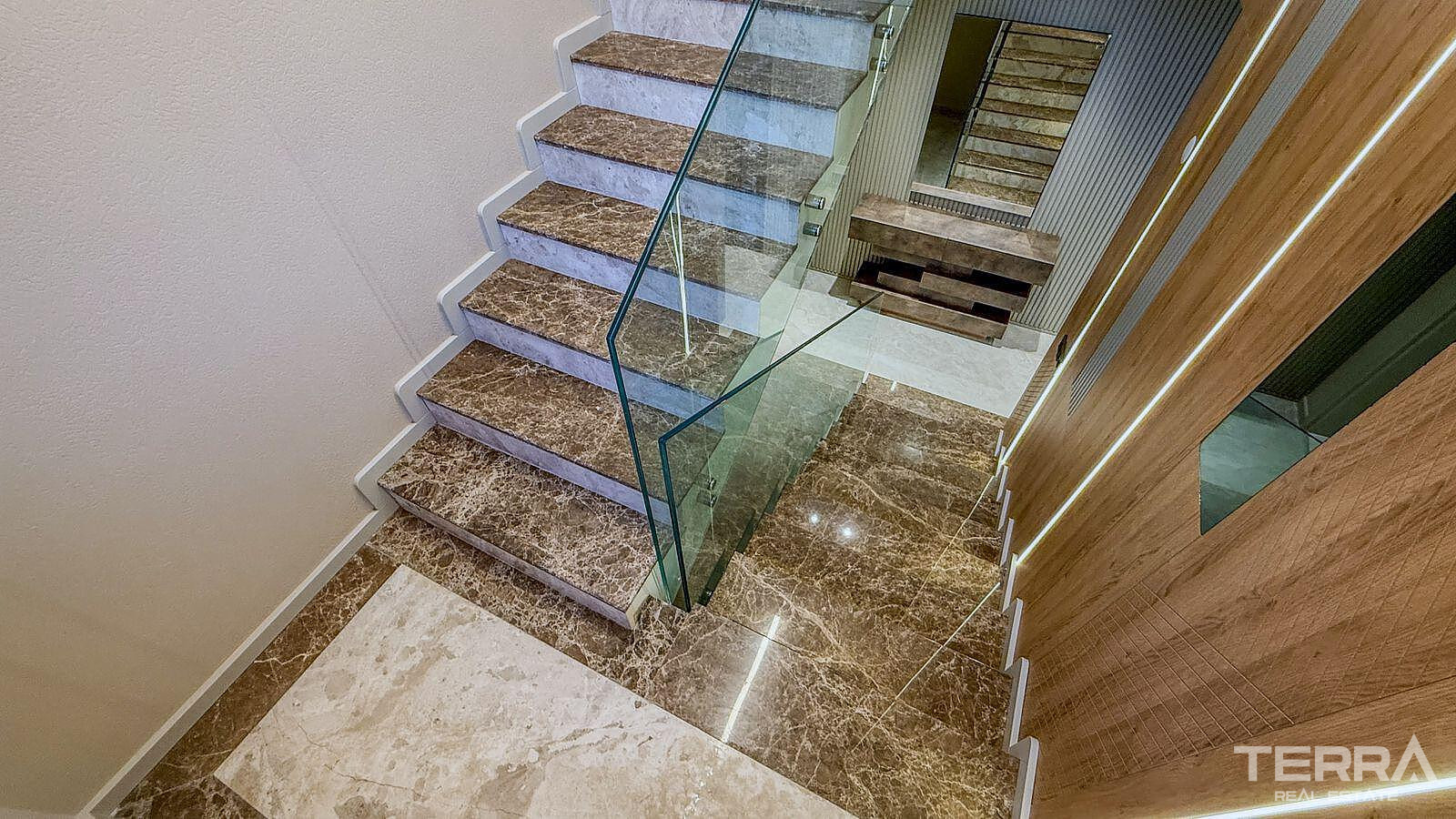 Villas for Sale with Private Pools and Terraces in Aydın, Kuşadası - 110469