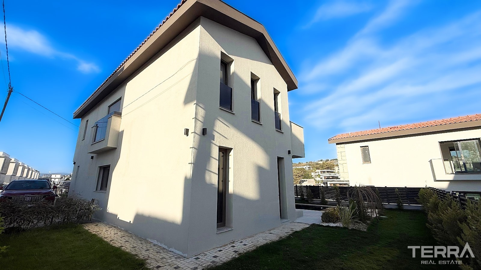 Detached Villas for Sale in Kuşadası, Aydın - 110549