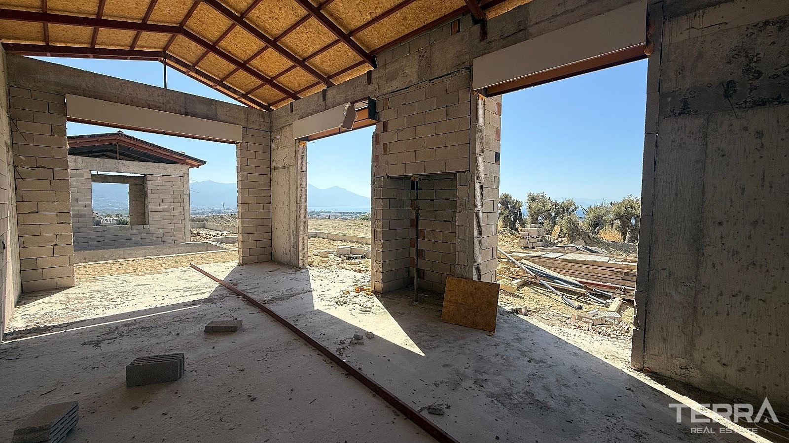 Detached Villas for Sale in Kuşadası, Aydın - 110571