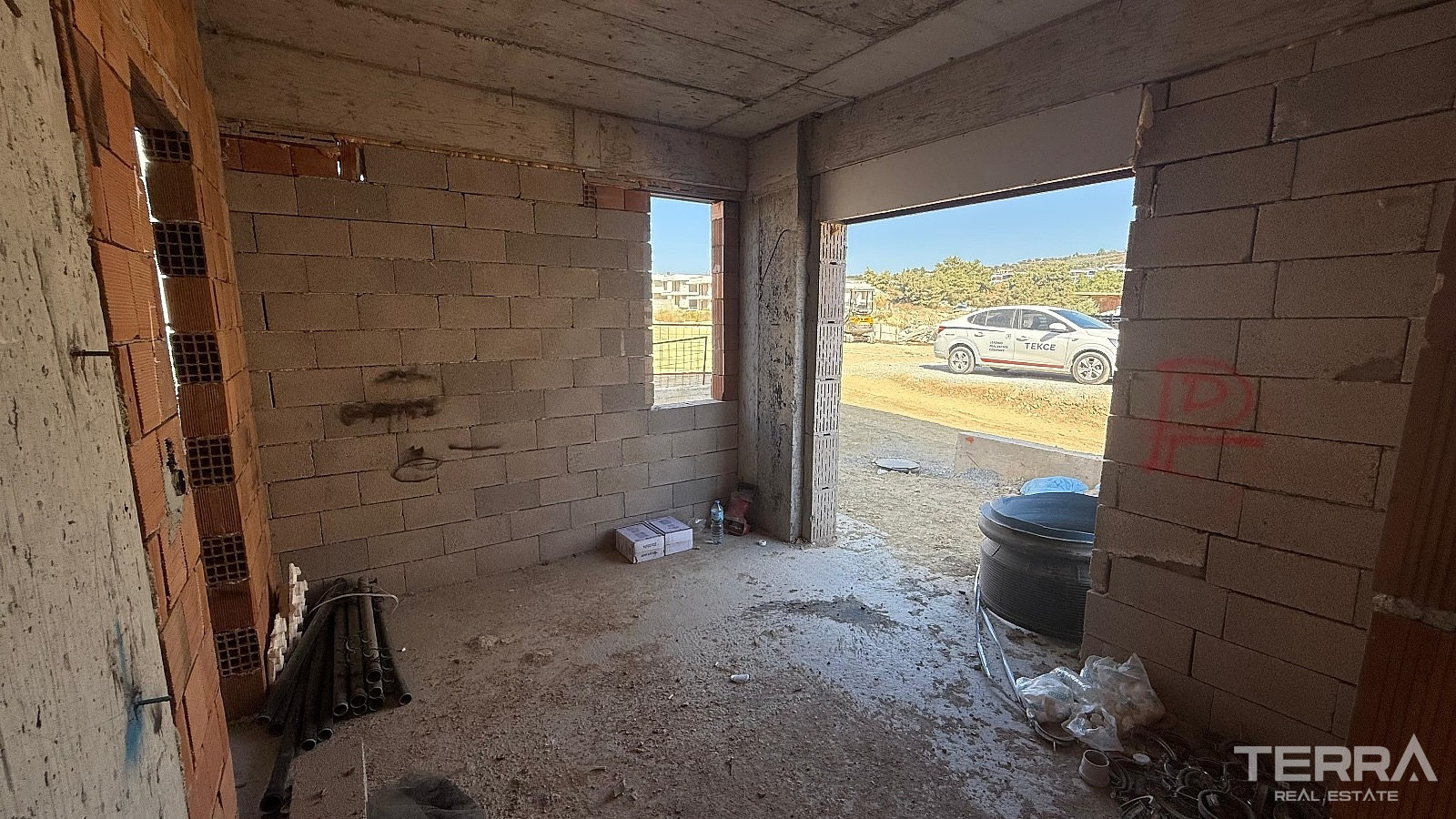 Detached Villas for Sale in Kuşadası, Aydın - 110577