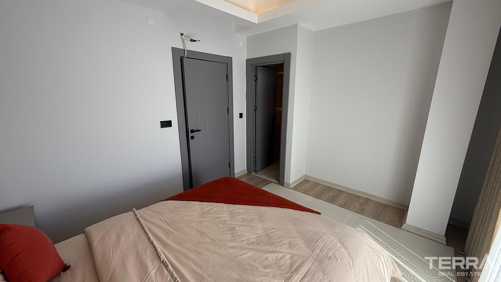 Villas Close to The Beach for Sale in Kuşadası, Aydın - 110621